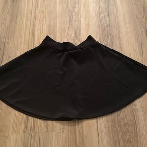 Black skirt